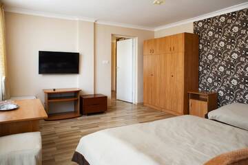 Фото номера Трехместный номер Отель Hotel Livia г. Воломин 4